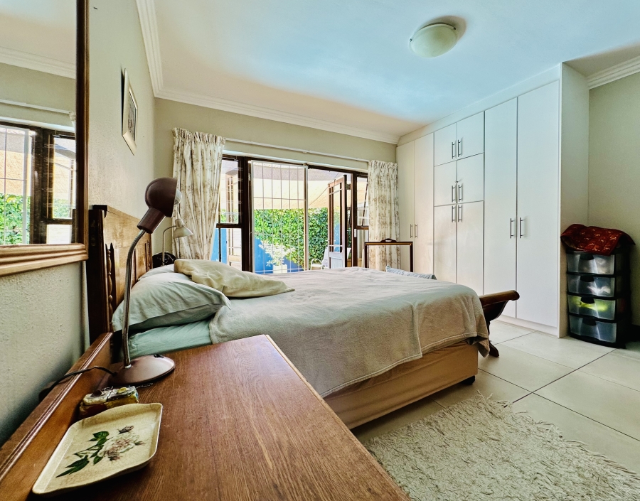 3 Bedroom Property for Sale in Sandbaai Western Cape